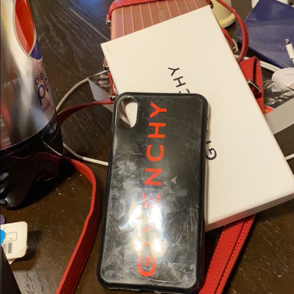 I phone X givenchy phone case